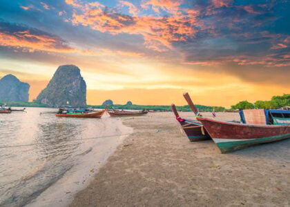 warm places to visit in january