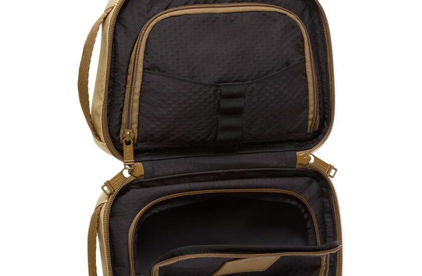 tumi travel case